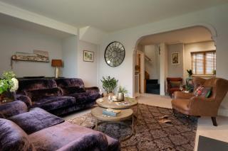 Higher Mapstone Luxury Dartmoor Retreat with Hot Tub, Views and Games Barn - 3