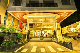 Hotel Sepoy Grande - 0