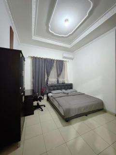 Cozzy Villa Puri - 1