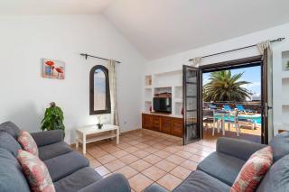 Villa Luisa by Villa Plus - 7