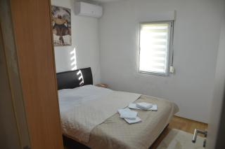Hidden Oasis PeSa - Luxury Villa with Pool & Spa - 1