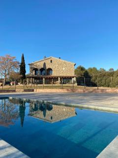 Charming Farmhouse with pool Near Barcelona - 0