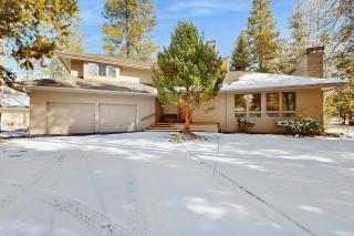 Spacious family friendly home gym in garage W&D WIFI - SHARC resort amenities - 8