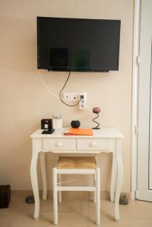Orange apartment - 3