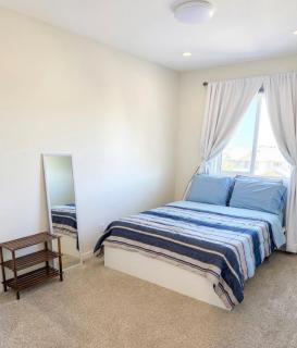 Cozy Rooms In Glazier Ridge Comfy Home - 5