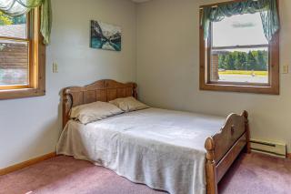 Family Fun! Bliss Studio w/ Lake & Trail Access - 4