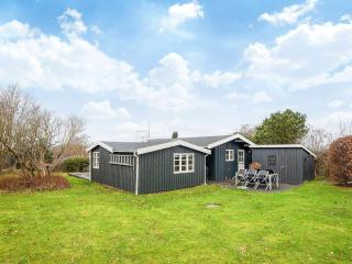 6 person holiday home in Glesborg - 6