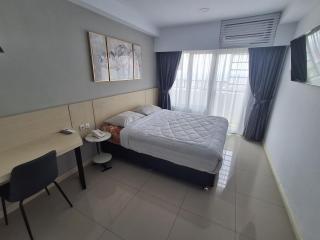 SkyView apartment by Grand Sky Hotel - Sunggal - 6