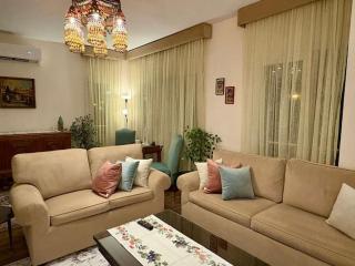 Stylish Vintage Charm 2BR in Compound - only families & single travelers - 2