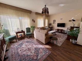 Stylish Vintage Charm 2BR in Compound - only families & single travelers - 4