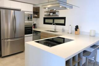 5 Blocks to Beach, Oceanview Pool & Hot Tub - 5