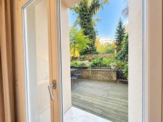 Luxury Prague Stay with Private Terrace - 4