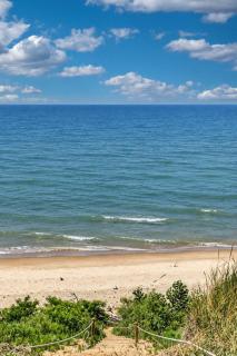 Blackstone on the Bluff with Lake Views Historic Home Family Friendly - 9