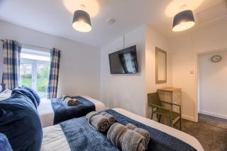 Modern 1 Bedroom Flat in Chesterfield Free Parking - 5
