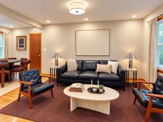 University House - 8