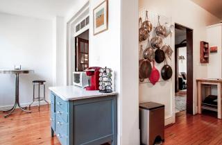 The E St Retreat Lovely 3-BR Nestled between H St & Eastern Market - 6