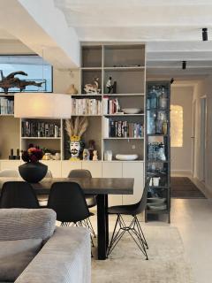 Raw and stylish apartment in a quiet courtyard - 5