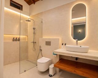 Saltwood Luxury Villa - 5