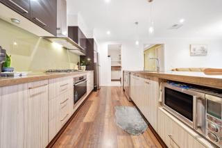 Spacious Cozy 4BR Family Retreat |Theatre, Sunroom - 4