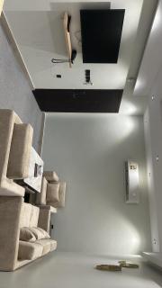 Business tower - 1