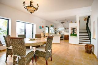 Quinta Delfin - 3BR Family Villa with Private Pool in Golden Zone - 3