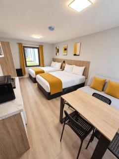 O'Meara Self-Catering Apartments - 9
