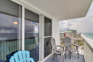 Steps to Beach 18th-Floor Condo, 3 Pools in Destin - 8