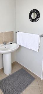 Lerato's Guesthouse - 2