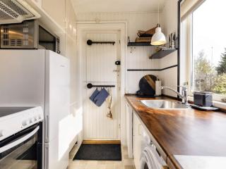 6 person holiday home in Hadsund - 6