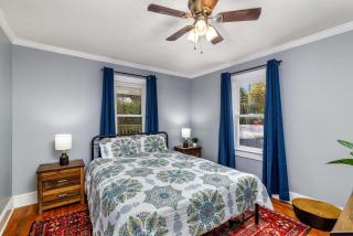 New River Gorge Cottage w Hot Tub, Fire Pit, Grill - 7