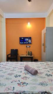 The Heritage House Couple Friendly AC Rooms - 6