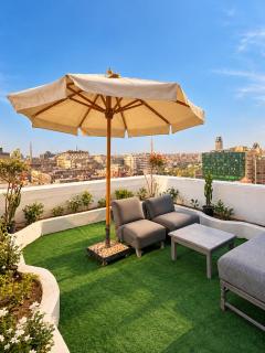 Constellations Gateway Boutique Hotel - 4