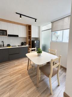 Modern 1 BR Loft in in the financial district - 9