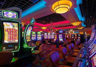 Riverwalk Casino Hotel - 4
