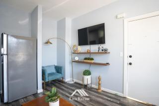 Family Unit 3BR - Parking, Laundry - Pets Welcome - 6