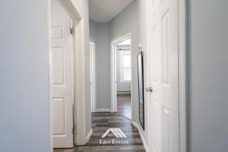Family Unit 3BR - Parking, Laundry - Pets Welcome - 2