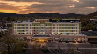 Hilton Garden Inn Corning Downtown - Corning - 5