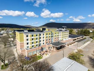 Hilton Garden Inn Corning Downtown - Corning - 1