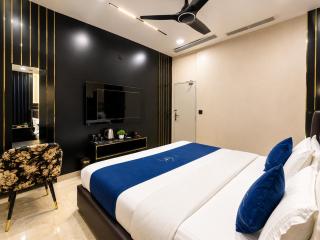 Aquila Grand Suites - Noida Sector 136 - 7