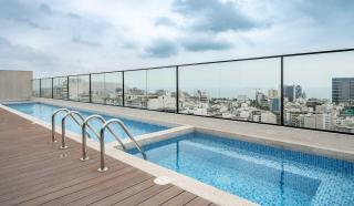 Premium 1BR in Miraflores Balcony & Rooftop - 9