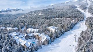 Luxe 2-Bed Ski-in Ski-out, On Hill - 0