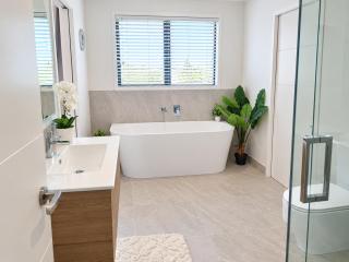 Kupe Drive where style and comfort come together - 9