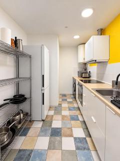 Alojamiento con encanto en planta superior ideal para trabajo y escapadas familiares en Montserrat - 2
