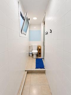 Alojamiento con encanto en planta superior ideal para trabajo y escapadas familiares en Montserrat - 1
