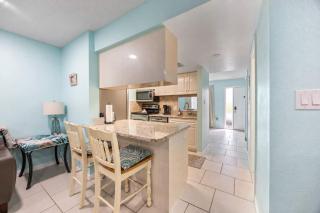 635 Seaport Blvd - 3