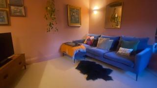Rhubarb Cottage - 2