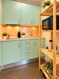Comfortable 1 Bedroom Flat with Outdoor Space - 5