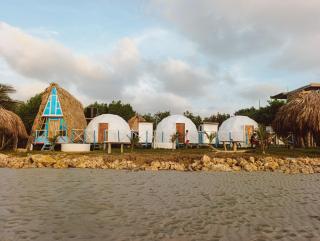 Barracuda Glamping - 0