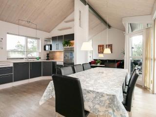 5 star holiday home in Ålbæk - 5