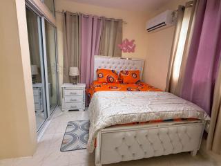 3-Bedroom Family House in Santo Domingo Este - 8